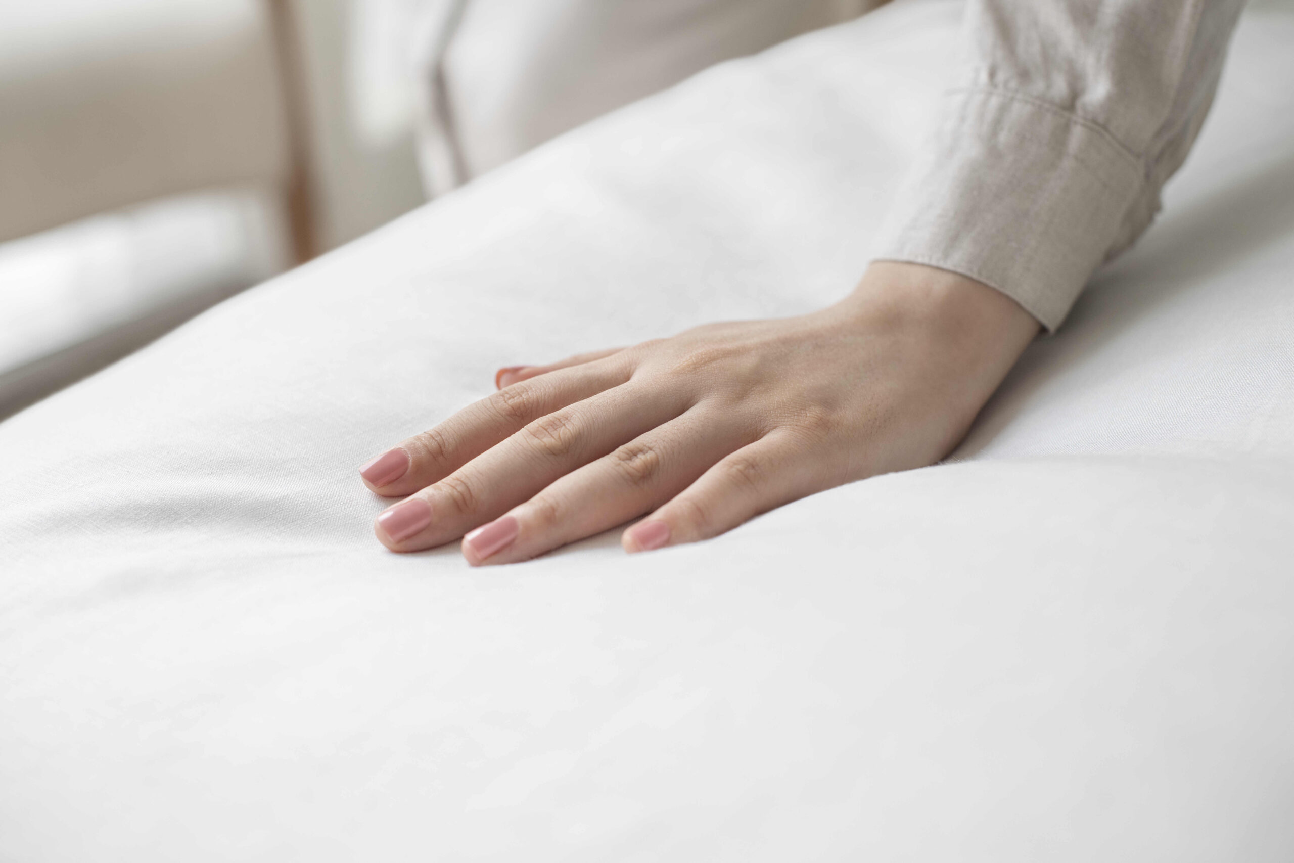 Top 5 secrete pentru a menține lenjeria de pat impecabilă în industria hotelieră