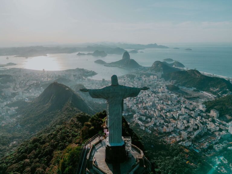 Țara Soarelui de Miazăzi: Descoperă farmecul și cultura vibrantă a Braziliei