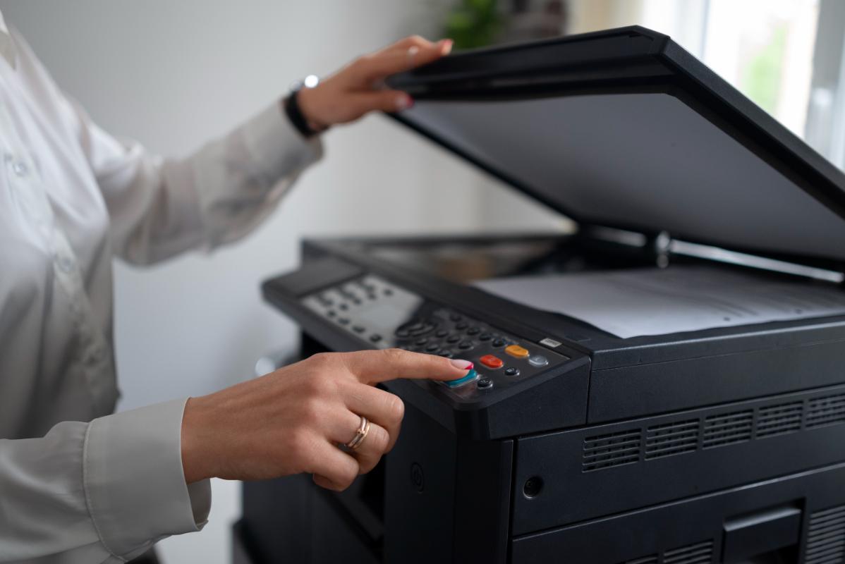 4 lucruri importante despre imprimantele second hand. Ce aspecte trebuie să iei în calcul și ce beneficii îți oferă