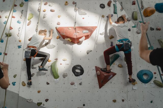 Sporturi de aventură accesibile începătorilor în zona Clujului